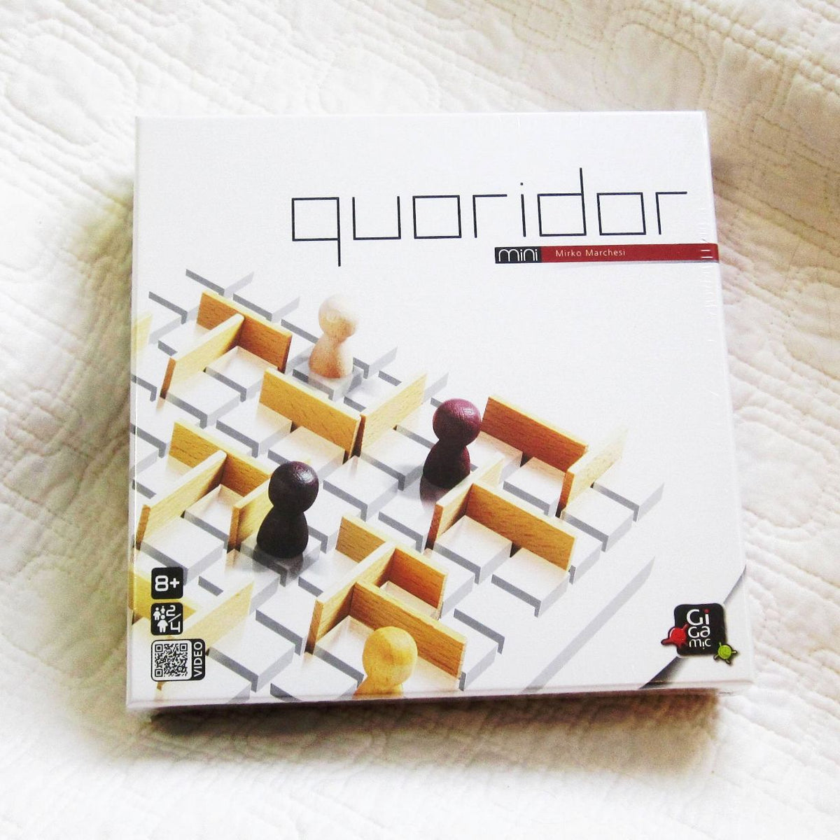  Quarto, Strategy Game for Adults and Families, Ages 8+, 2  Players